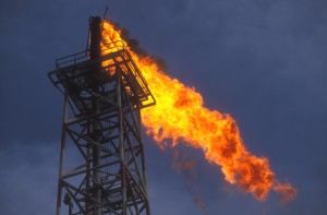 000001241130 - Oil, olio, fuoco, industria petrolifera, Fiamma, Inquinamento, impianto di perforazione, pozzo di petrolio